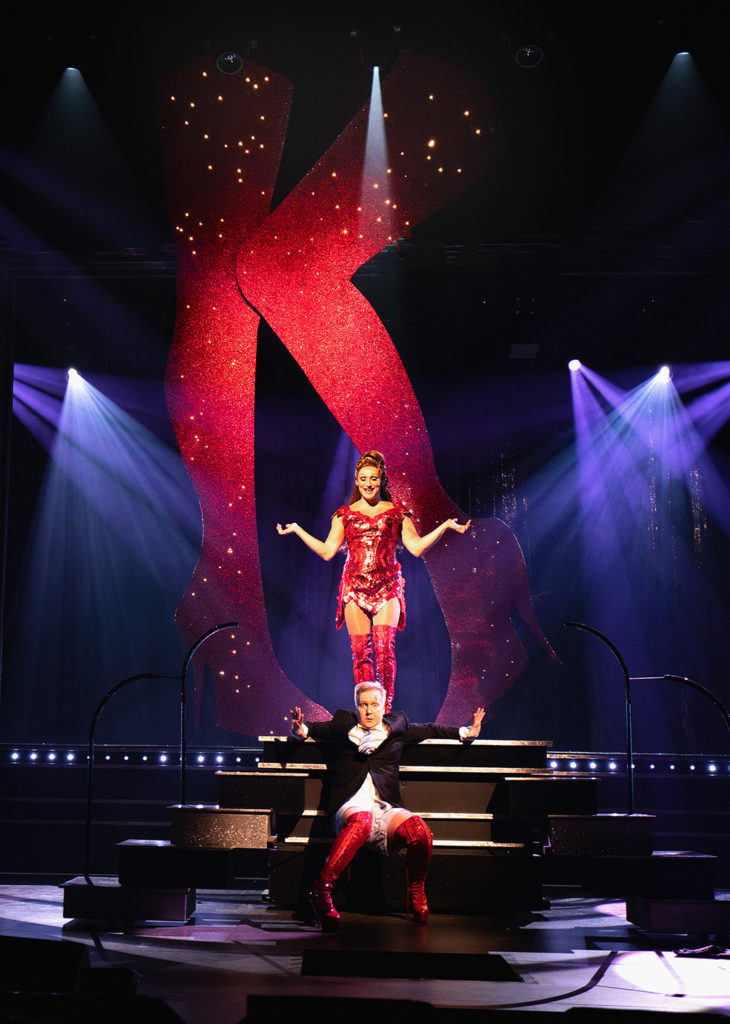 Kinky Boots -musikaali Tampereen Työväen Teatterissa